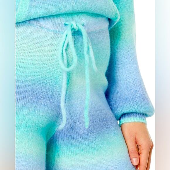 NWT $118 LILLY PULITZER Wanetta Sweater Shorts surf blue L - Picture 9 of 10